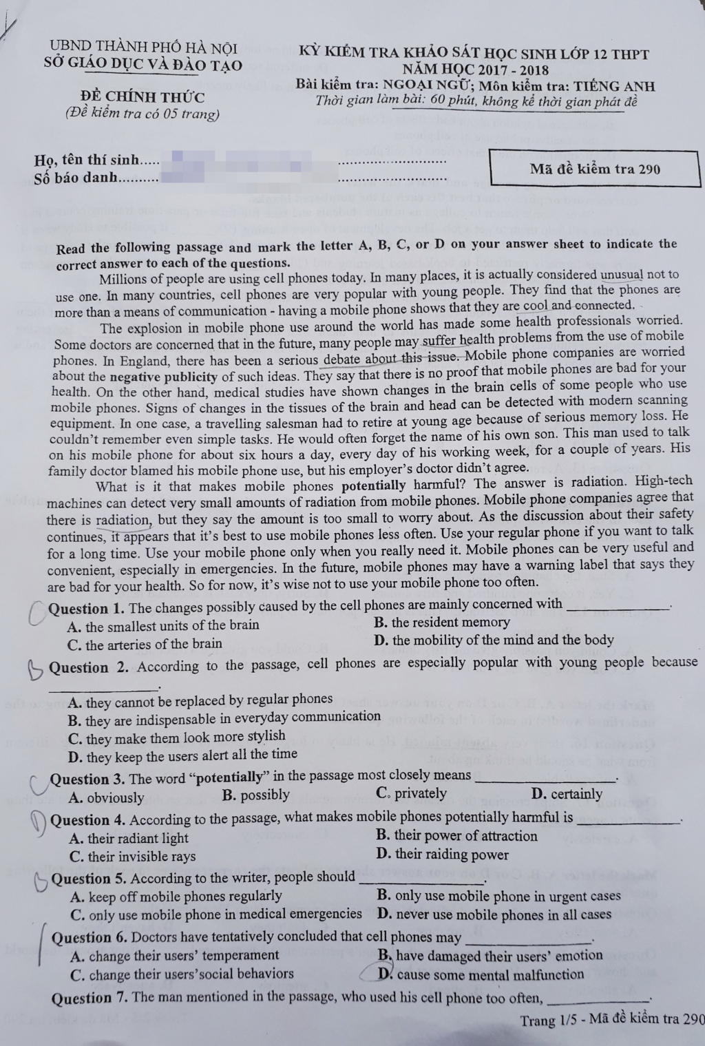 Khảo sát chất lượng HS lớp 12 trên toàn Hà Nội: được điểm 7 môn tiếng Anh không dễ!